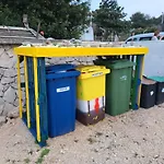 Kuca Za Odmor Zip *