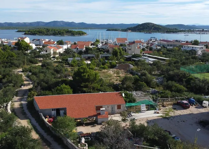 Kuca Za Odmor Zip ムルテル