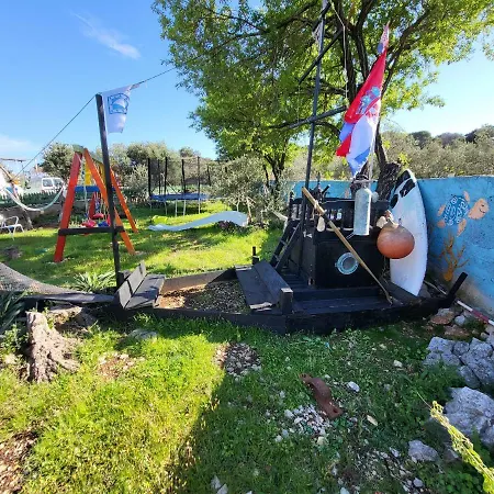 בית נופש Kuca Za Odmor Zip *